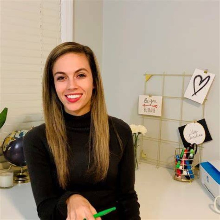 MISS BELL ASMR PATREON r/nsfwasmr