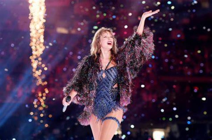 Taylor Swift's Brother Austin Spotted with Model Sydney Ness in NYC